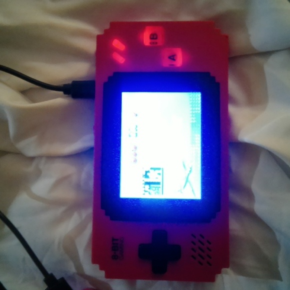 8-bit Gaming 'My Arcade' pocket console - Picture 2 of 4